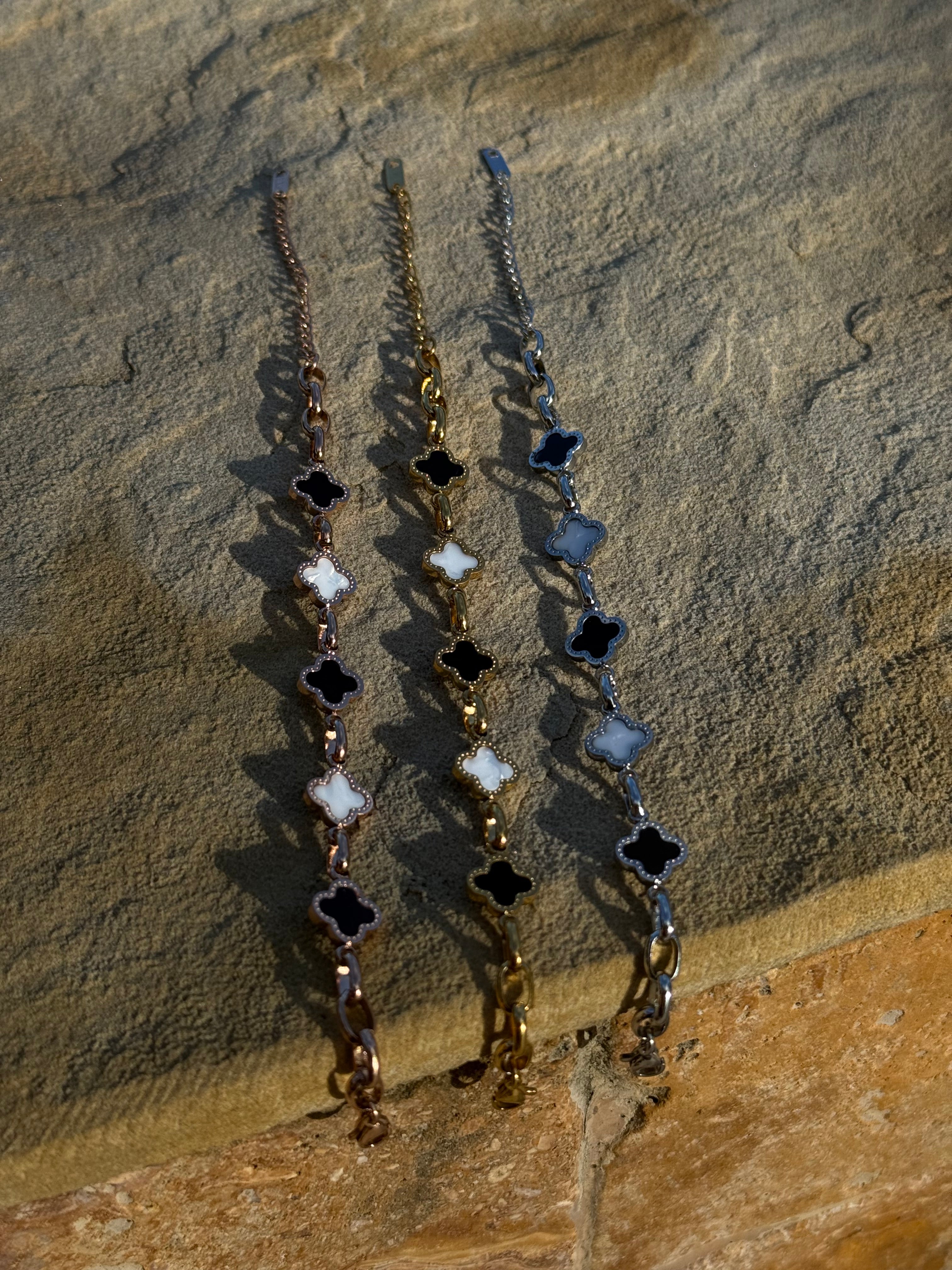 Luxe Clover Quartz Chain Bracelet